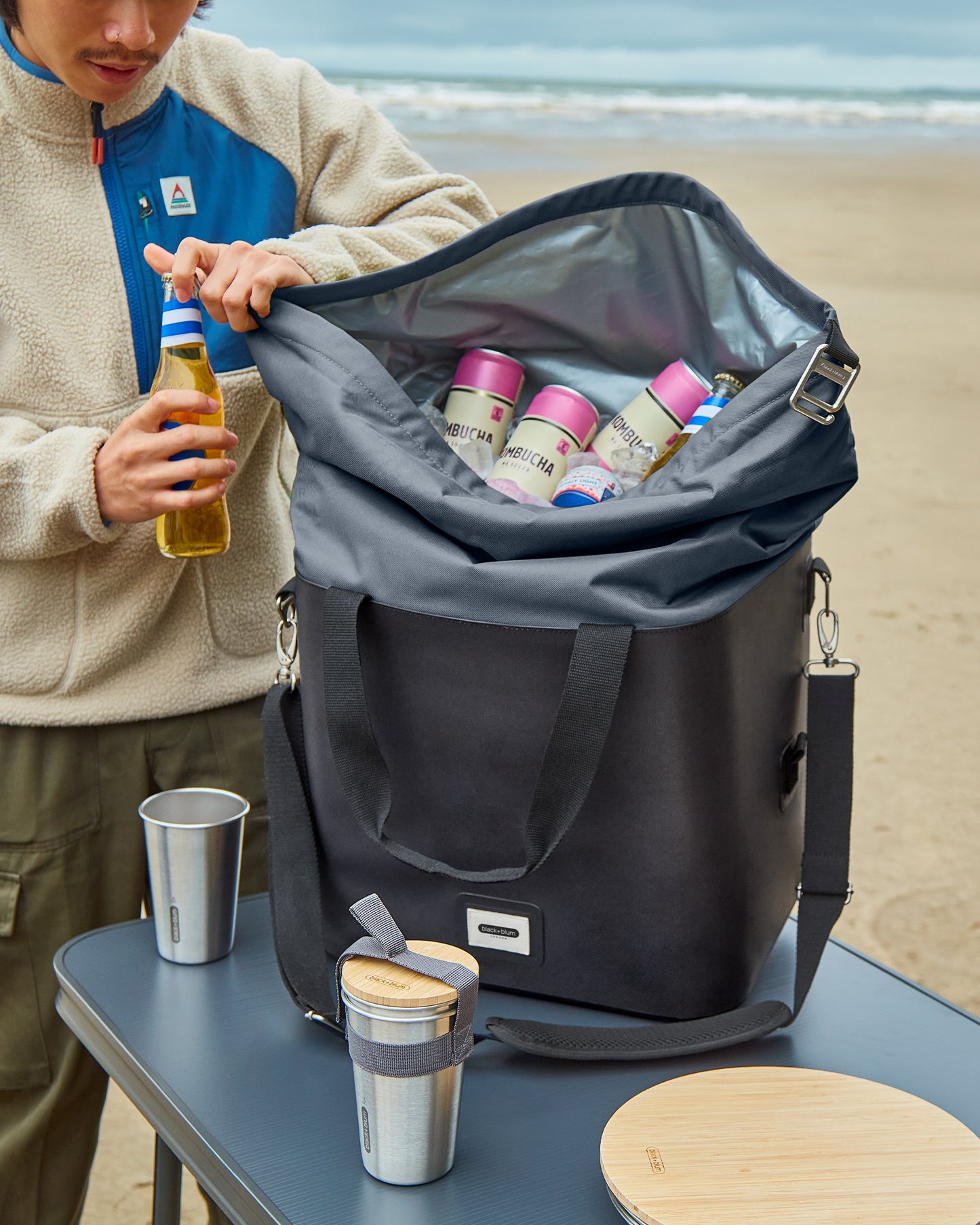INSULATED COOLER BAG
