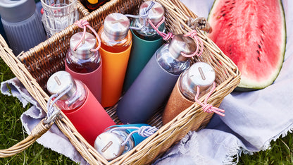 GLASS WATER BOTTLE